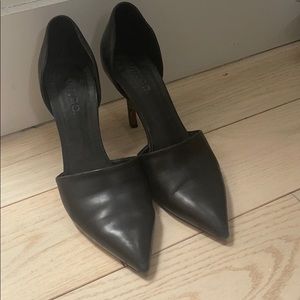 Vince black heels